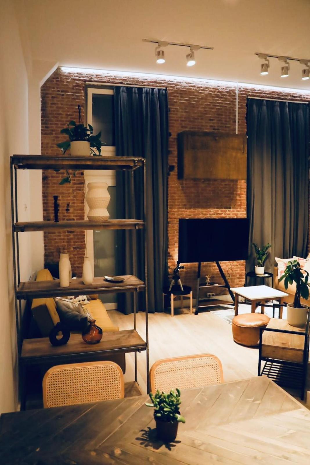 Unique Nyc Style Loft In The Heart Of Madrid Leilighet Eksteriør bilde